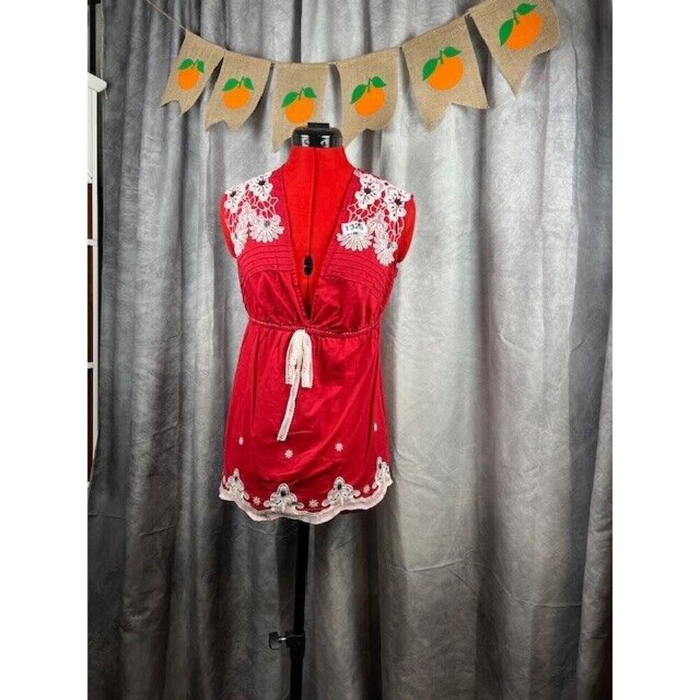 Charlotte Russe Embroidered Sleeveless Red Top Size M
